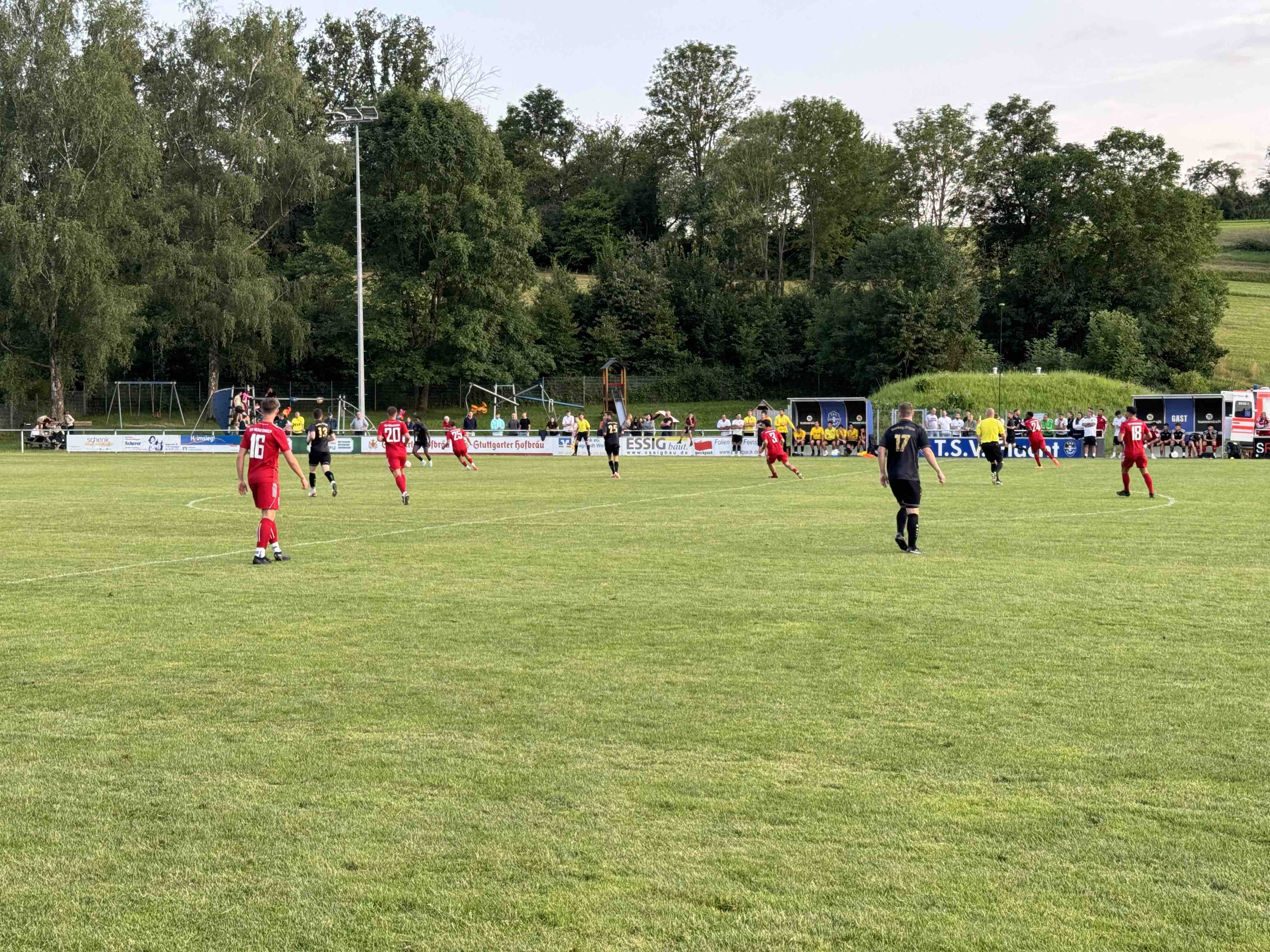 Stuttgarter Hofbräu präsentiert das 8. Eugen-Essig-Gedächtnis-Turnier 2024 | 1. Turniertag